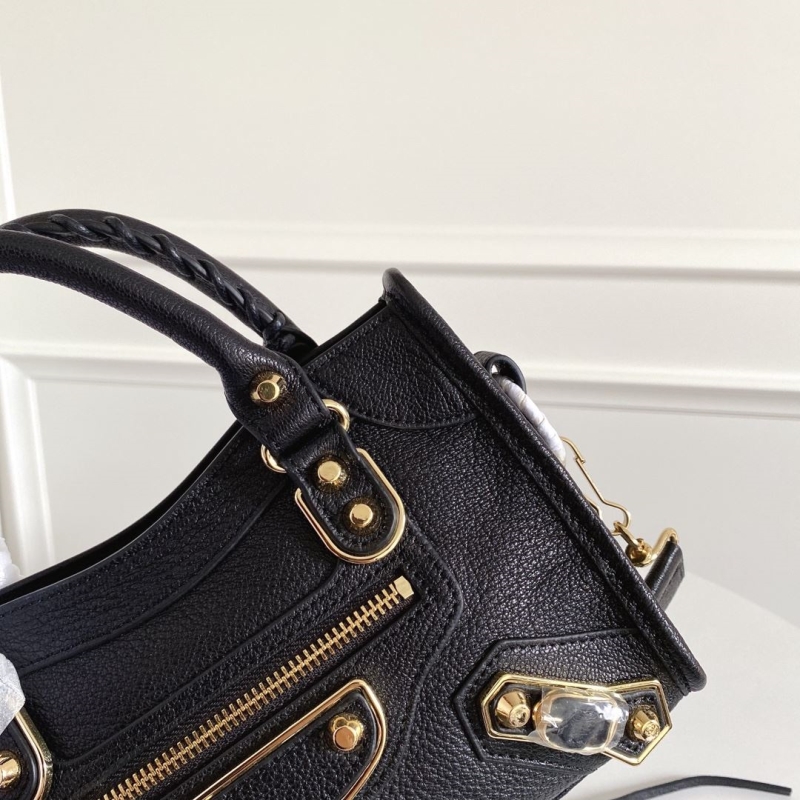 Ba1en*iaga classic city bags